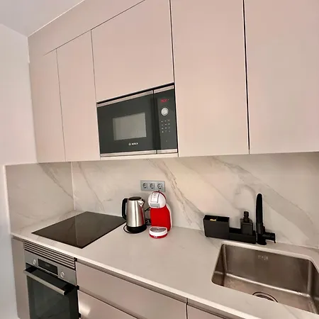 Apartment Sunset 4 *