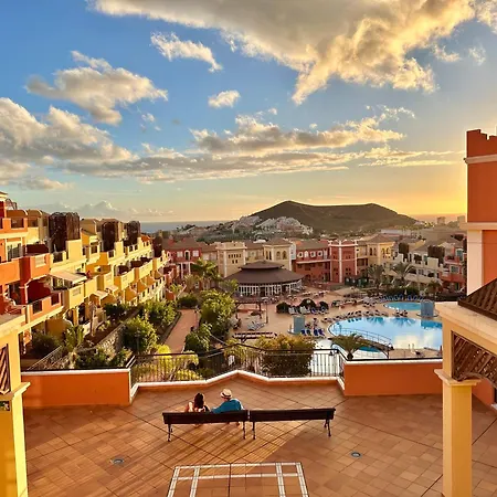 Appartement Sunset 4 & Heated Pool Los Cristianos (Tenerife)